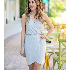 Gibson Avalon Jersey Knit Wrap dress